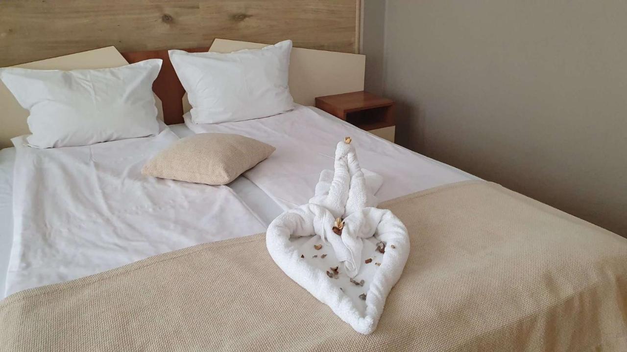 Family Hotel Kedara Burgas Exterior photo