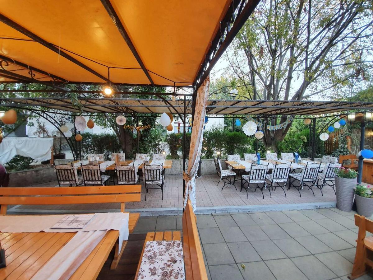 Family Hotel Kedara Burgas Exterior photo