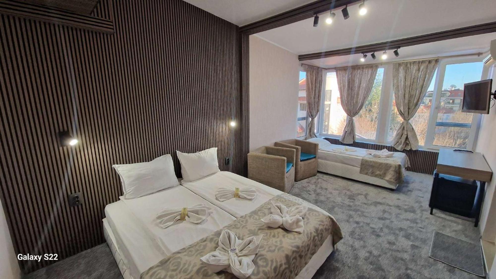 Family Hotel Kedara Burgas Exterior photo