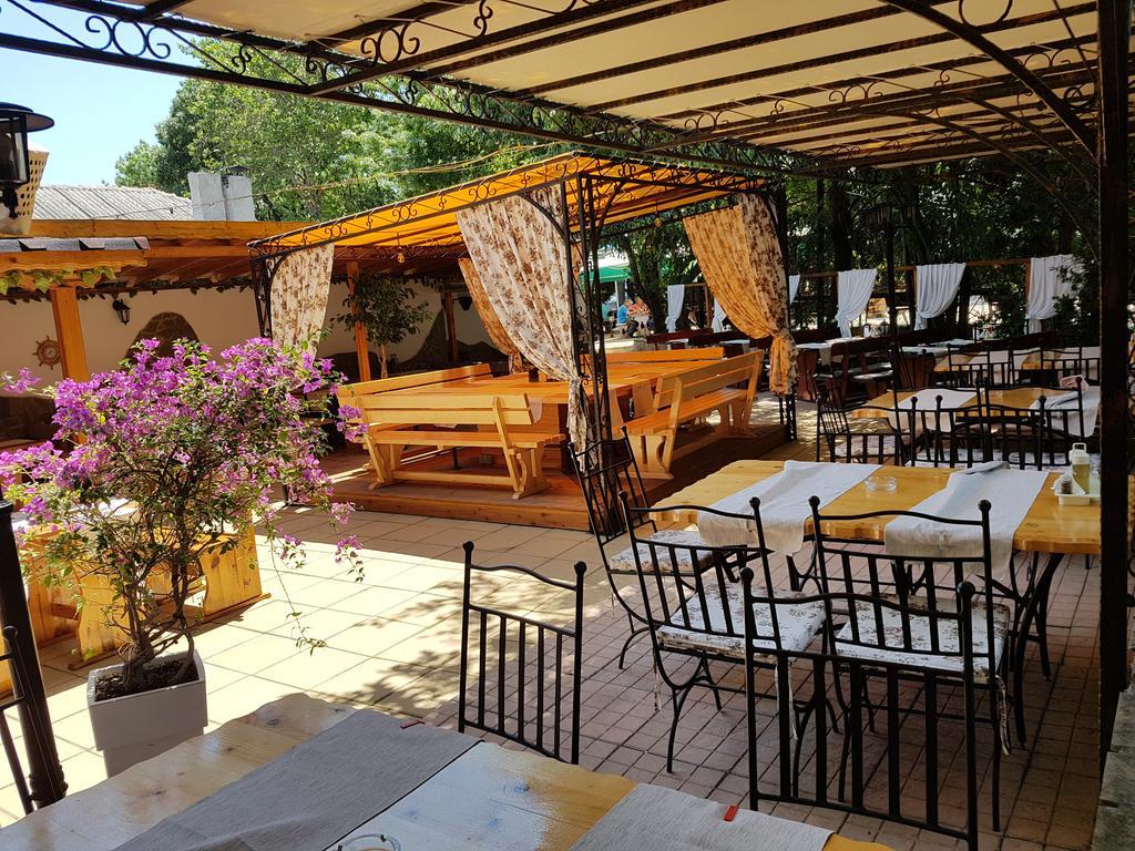 Family Hotel Kedara Burgas Exterior photo