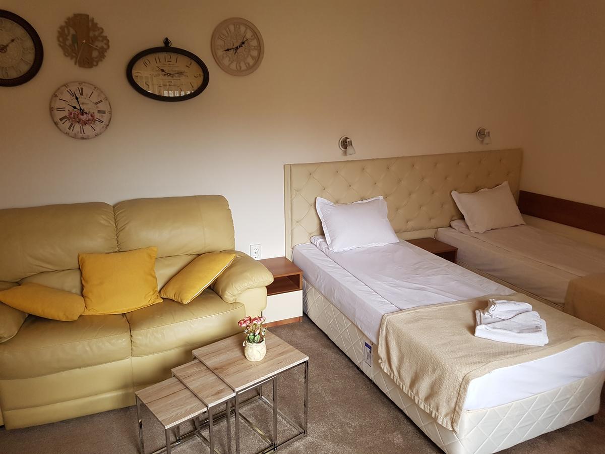 Family Hotel Kedara Burgas Exterior photo